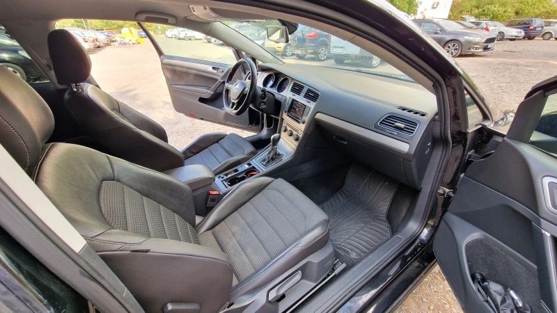 VW Golf, снимка 12 - Автомобили и джипове - 51711312