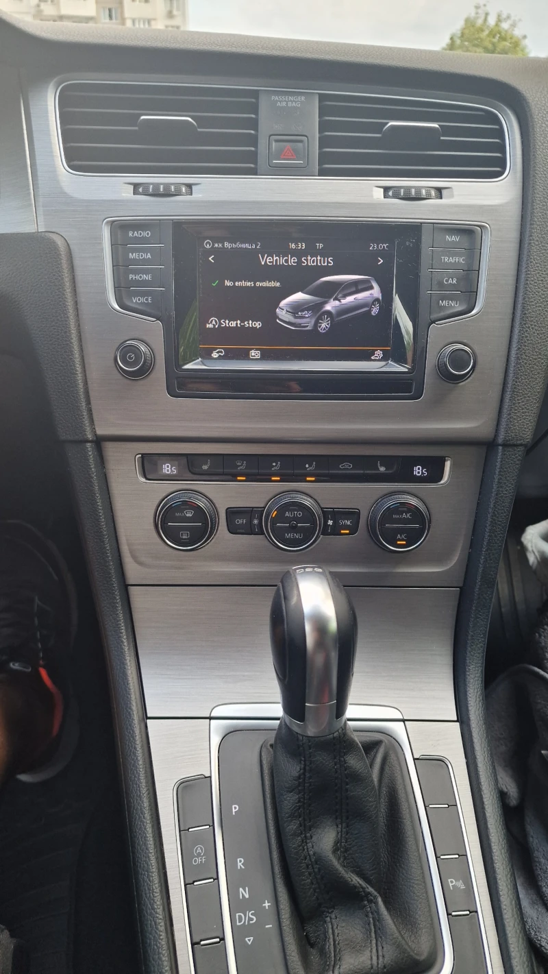 VW Golf, снимка 15 - Автомобили и джипове - 51711312