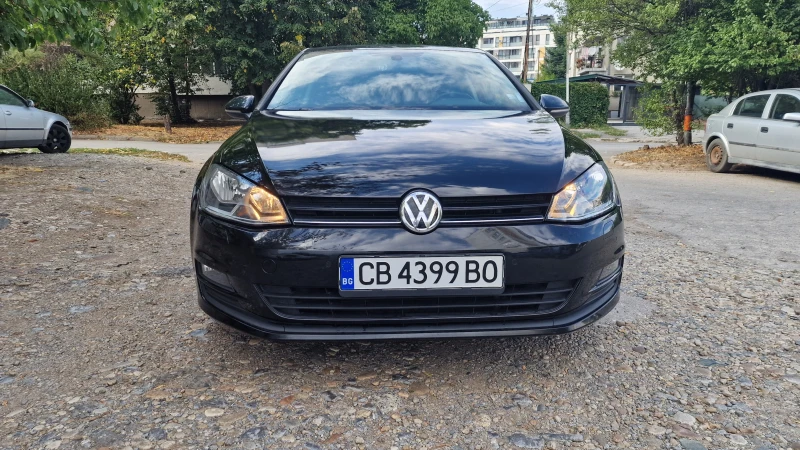 VW Golf, снимка 2 - Автомобили и джипове - 51711312