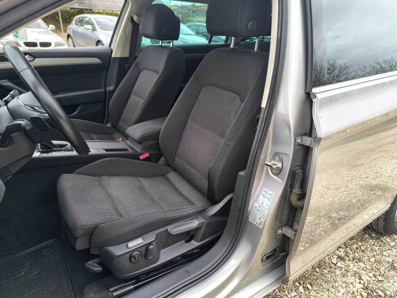 VW Passat  Digital Distronik Keylles Камера360 Панорама, снимка 10 - Автомобили и джипове - 52568020