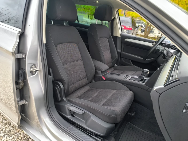 VW Passat  Digital Distronik Keylles Камера360 Панорама, снимка 11 - Автомобили и джипове - 52568020