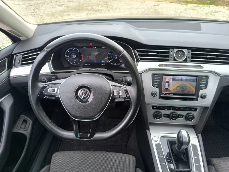 VW Passat  Digital Distronik Keylles Камера360 Панорама, снимка 15 - Автомобили и джипове - 52568020
