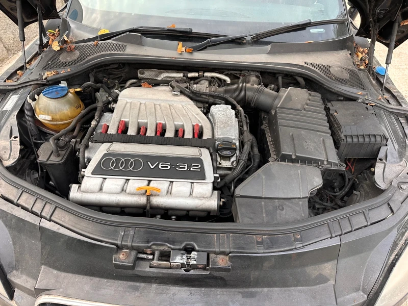 Audi Tt 3.2dsg, снимка 5 - Автомобили и джипове - 52311460