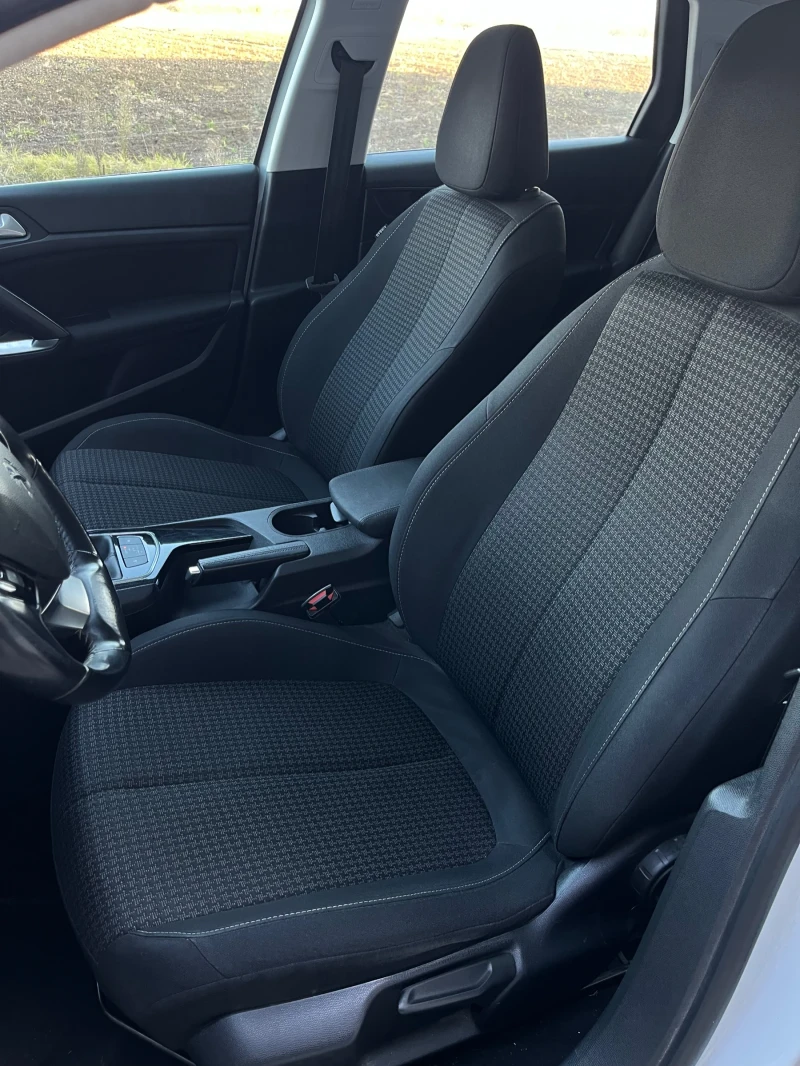 Peugeot 308 1.6 HDI FACELIFT, снимка 6 - Автомобили и джипове - 52352544