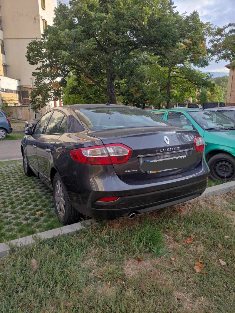 Renault Fluence, снимка 3 - Автомобили и джипове - 52508268