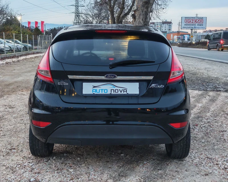 Ford Fiesta 1.4 БЕНЗИН 97 К.С. ГАЗ! УНИКАЛНО СЪСТОЯНИЕ , снимка 6 - Автомобили и джипове - 52632635