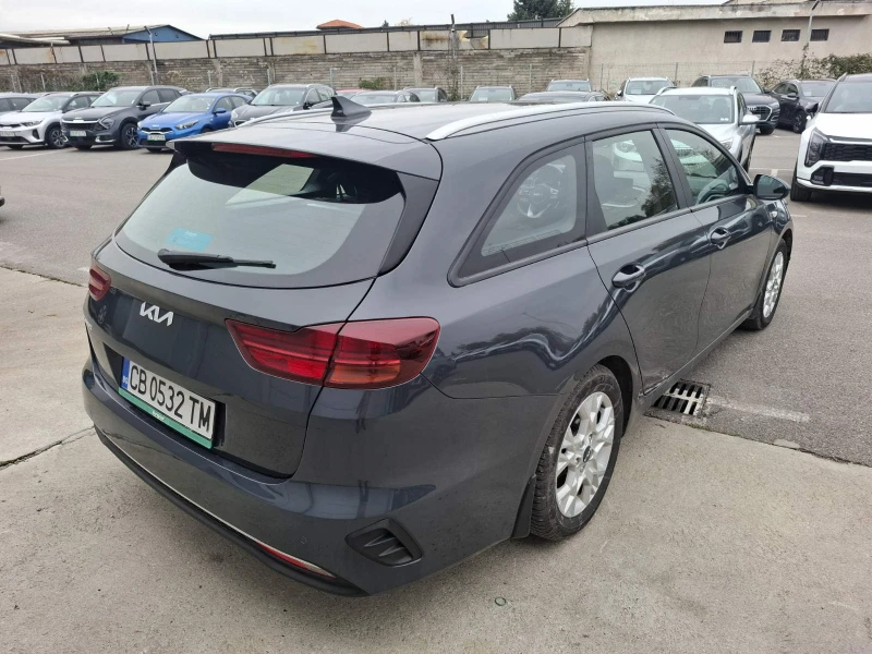 Kia Ceed 1.5 T-gdi SW Comfort Гаранция, снимка 4 - Автомобили и джипове - 52722485