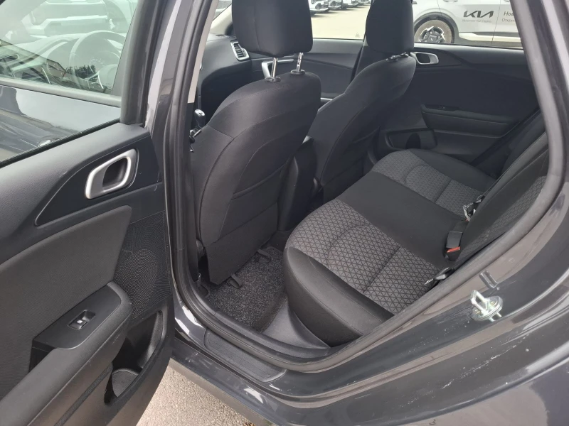 Kia Ceed 1.5 T-gdi SW Comfort Гаранция, снимка 7 - Автомобили и джипове - 52722485