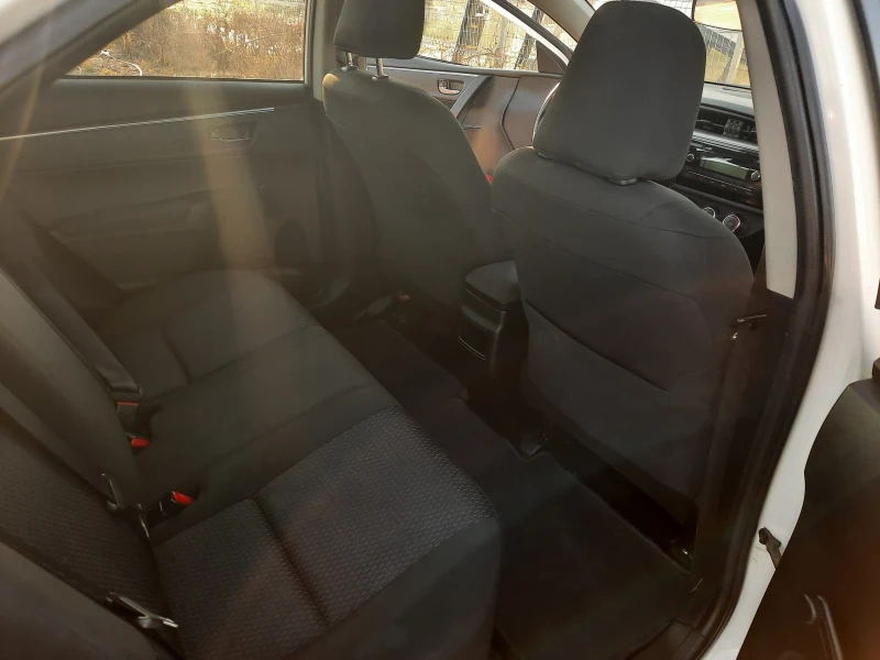 Toyota Corolla, снимка 8 - Автомобили и джипове - 52793053