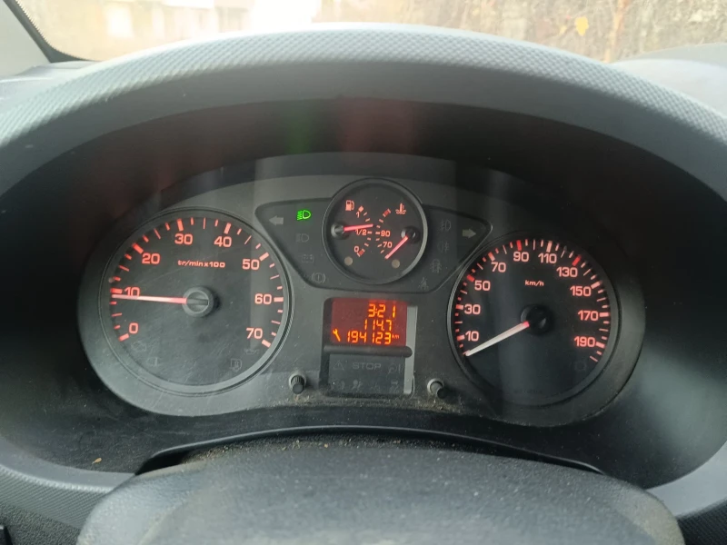 Peugeot Partner 1.6 HDI, снимка 7 - Автомобили и джипове - 52840005