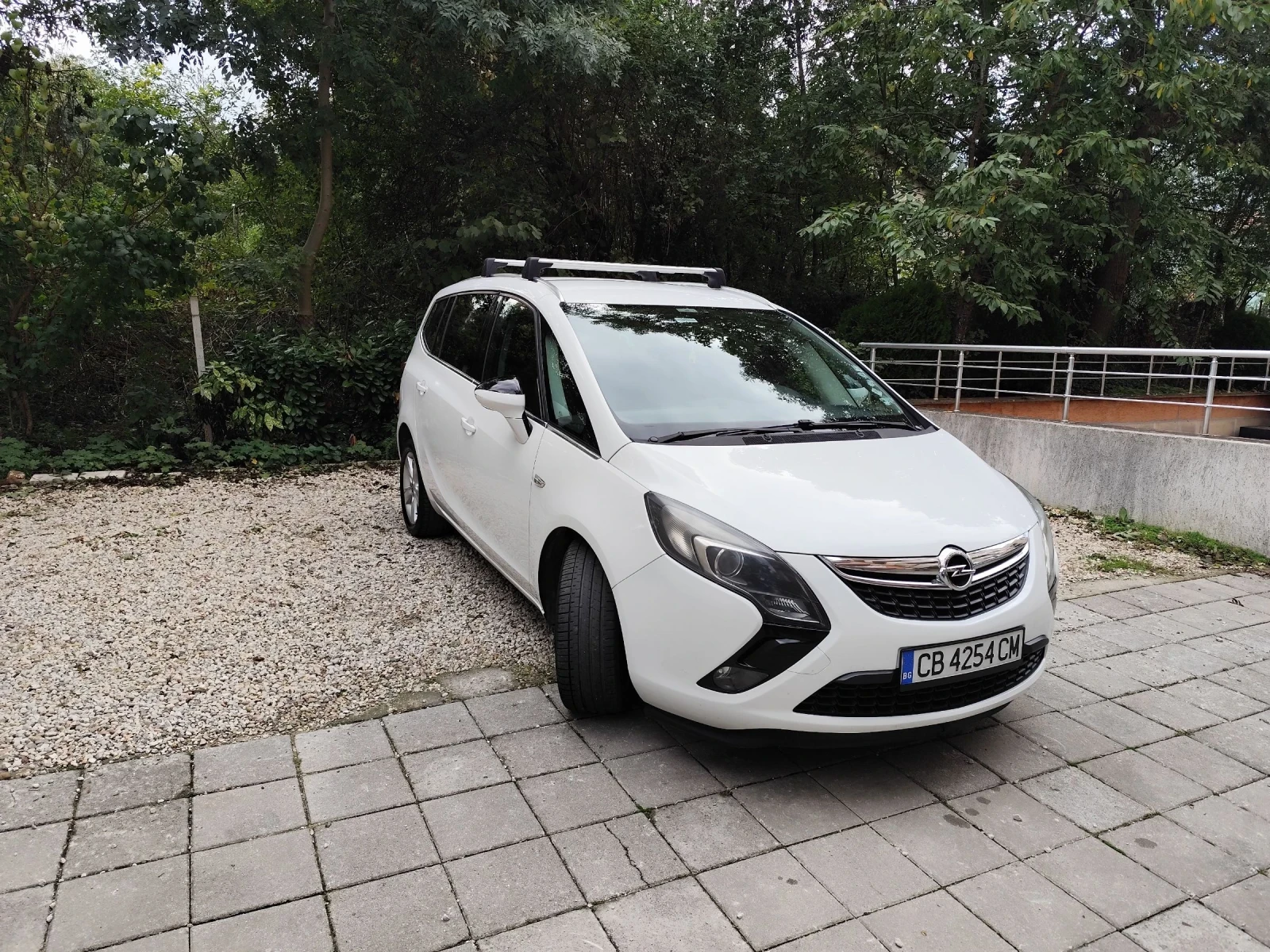 Opel Zafira 1.4 TURBO 7 места с фабрична газ - [1] 