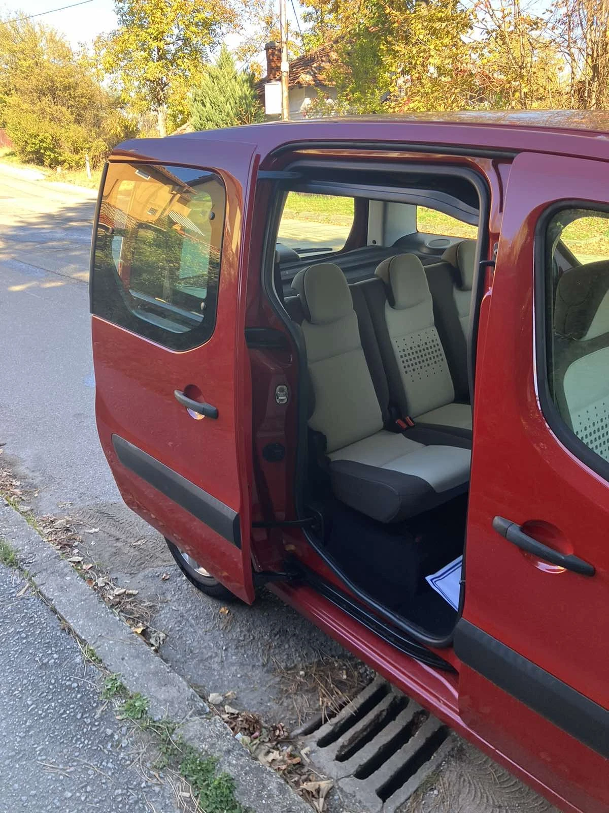 Citroen Berlingo 1.6 - изображение 4