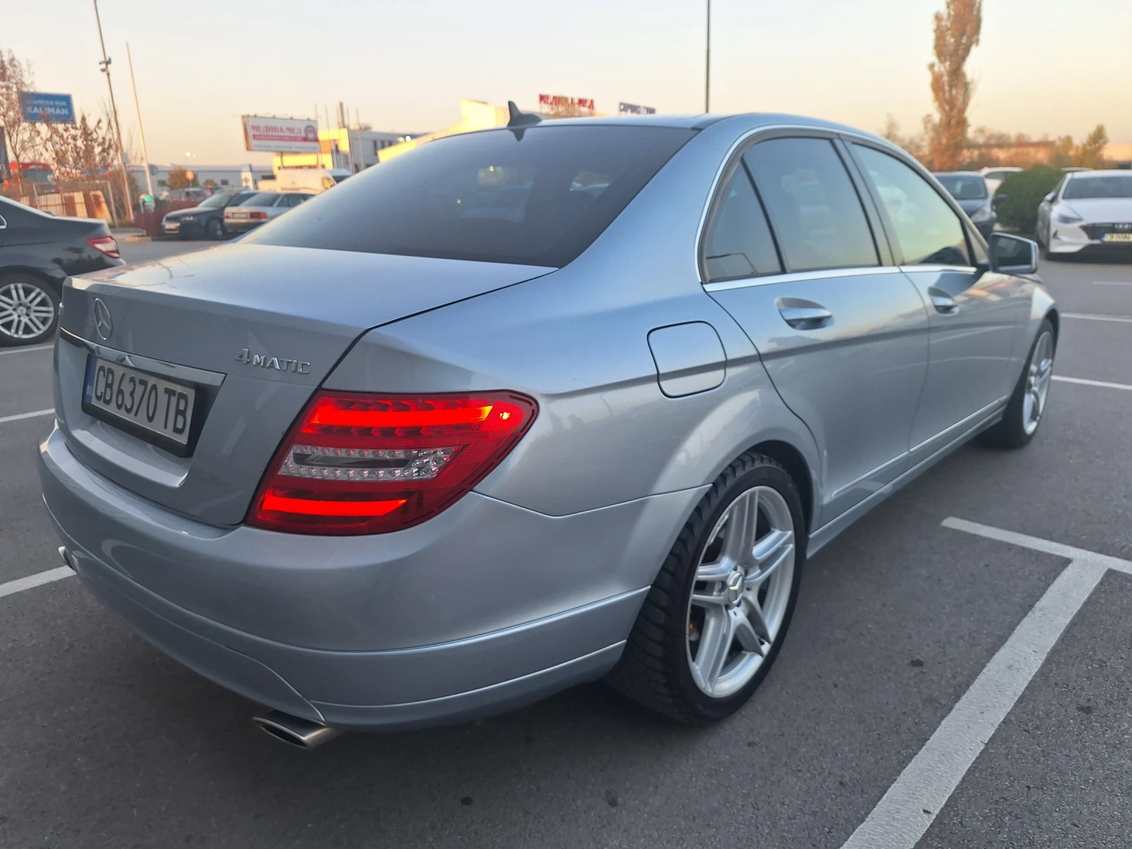 Mercedes-Benz C 300 3.5, 4matic, 251ps - изображение 2