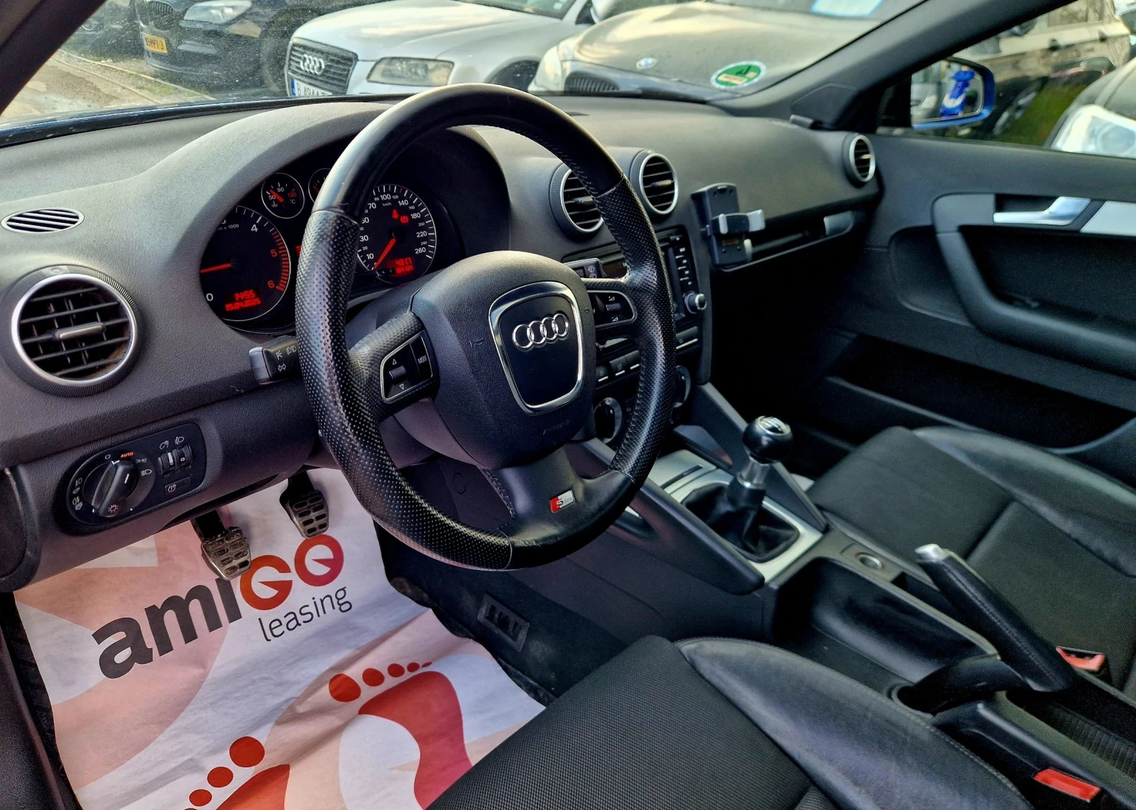 Audi A3 S-LINE / 8 клапана / Панорама / Андроид / Лизинг  - изображение 9
