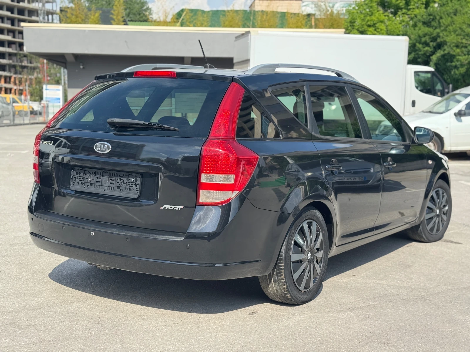 Kia Ceed 1.4 LPG Сервизна История - изображение 3