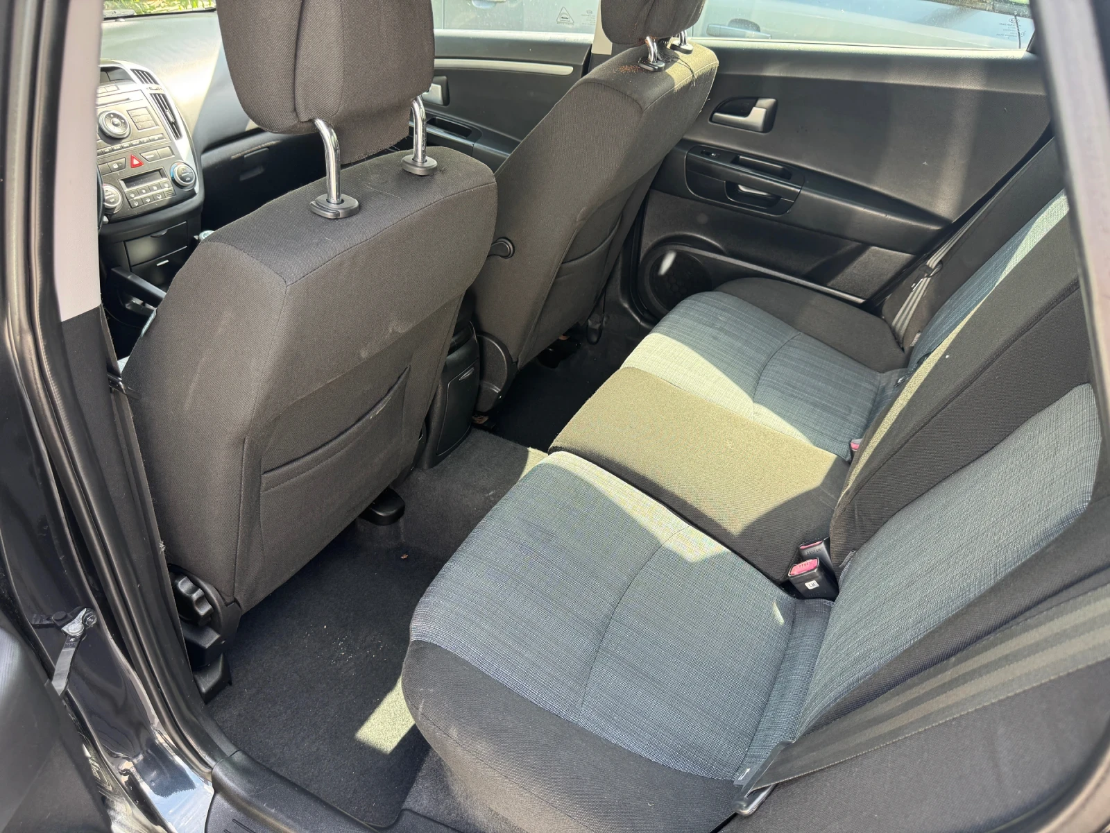 Kia Ceed 1.4 LPG Сервизна История - изображение 8