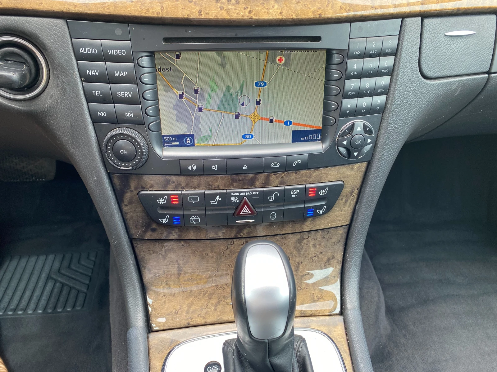 Mercedes-Benz E 500 4 matic  | Mobile.bg   11