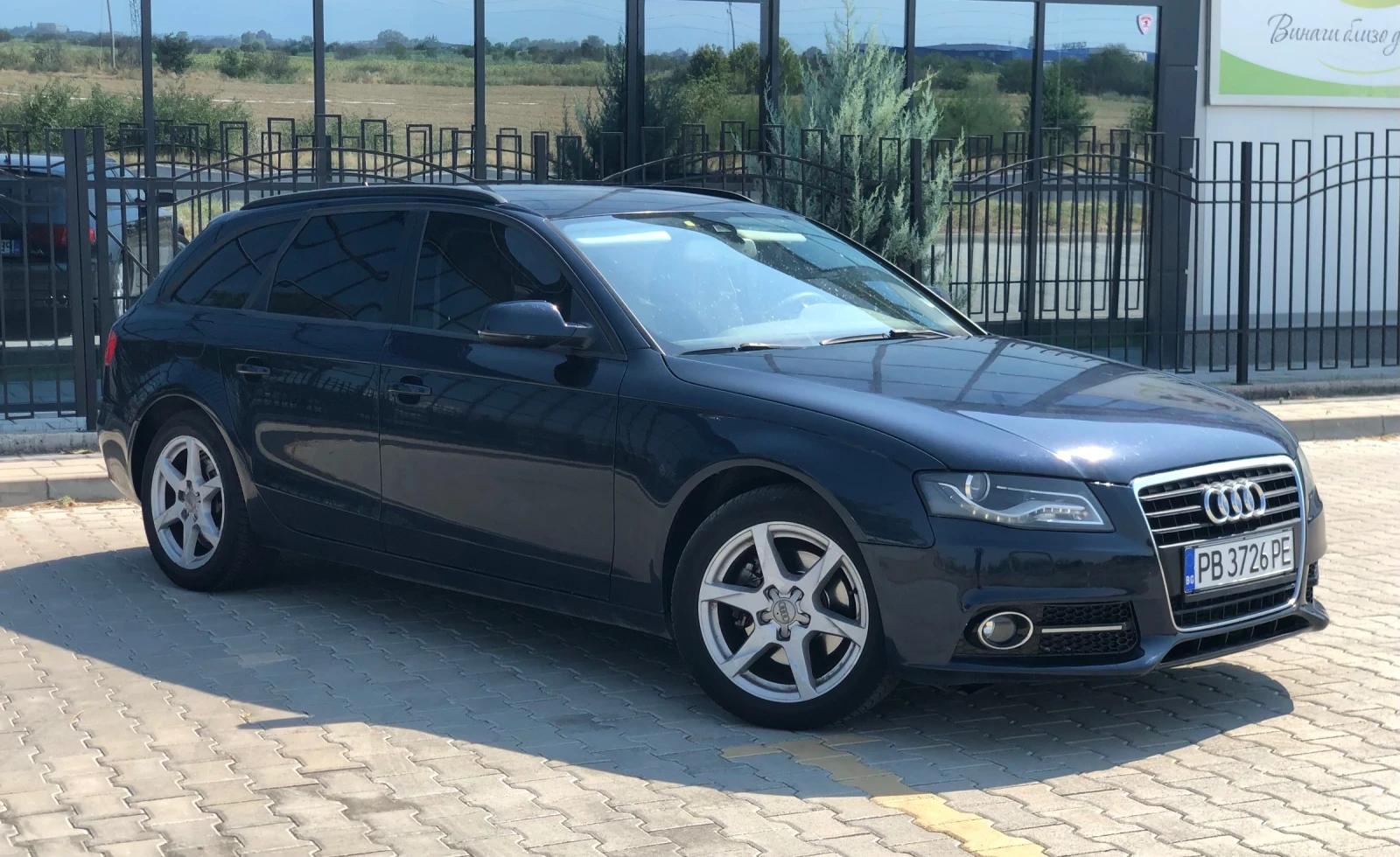 Audi A4 AUDI A4 2000кк. 143к.с. - изображение 4