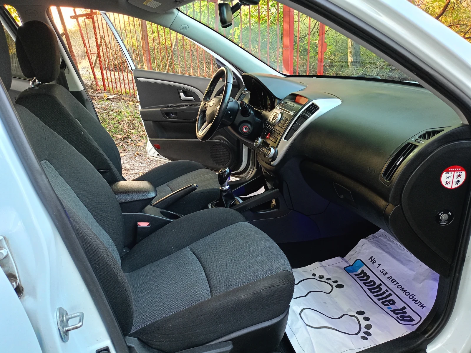 Kia Ceed 1.6crdi* Face* klima*  - изображение 6