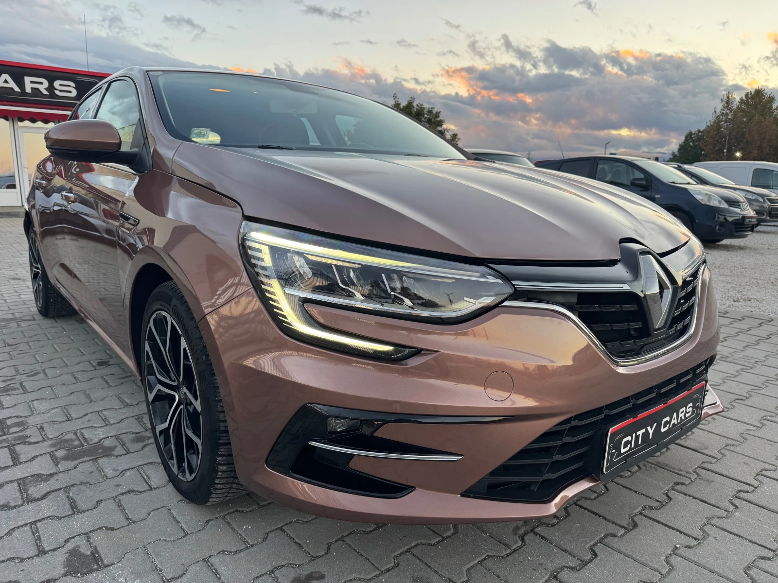 Renault Megane 1.5DCi-!!51.000km!-2022! FULL LED | Mobile.bg   1