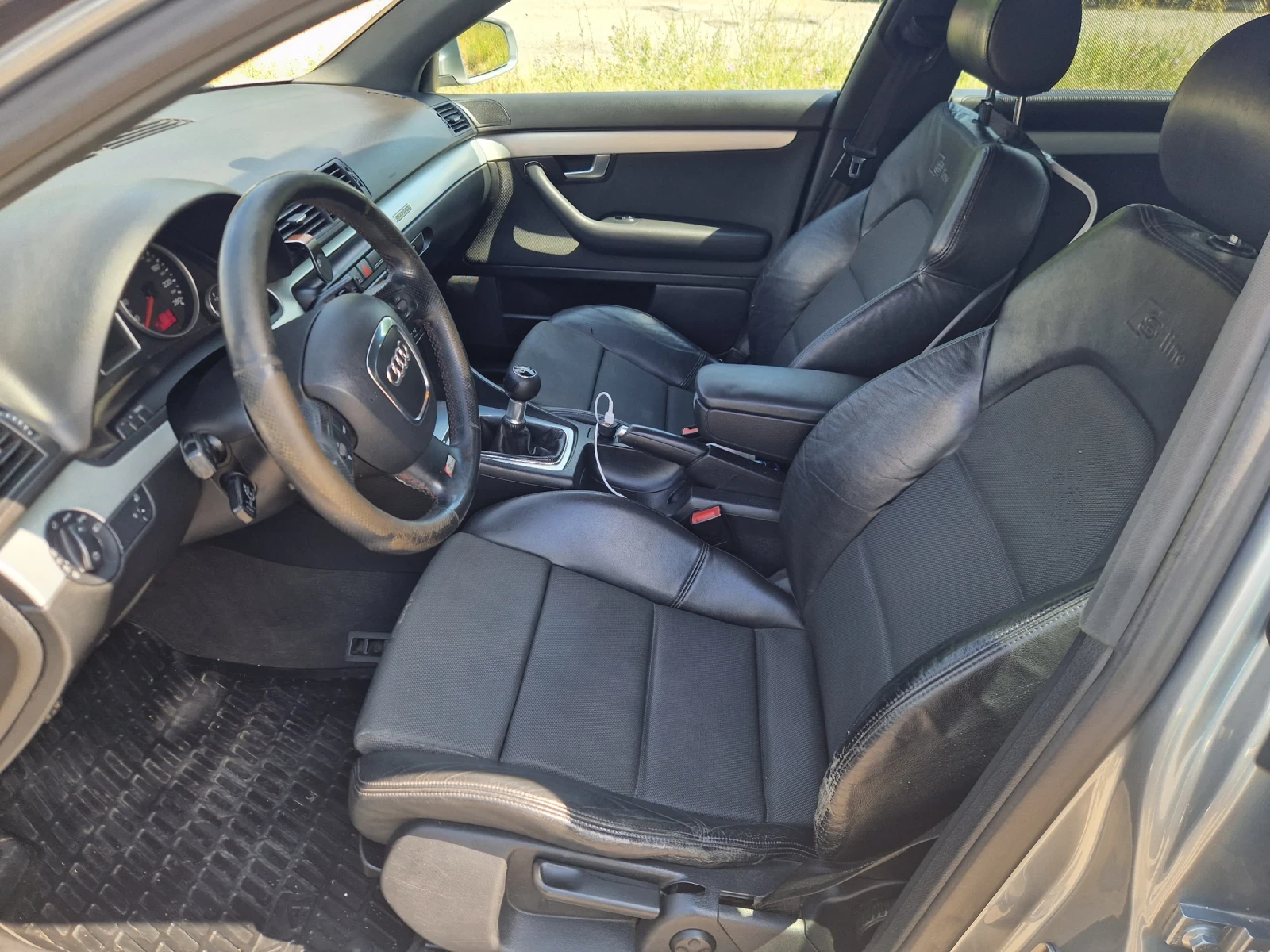 Audi A4 2.0 TDI quattro S-Line - изображение 6