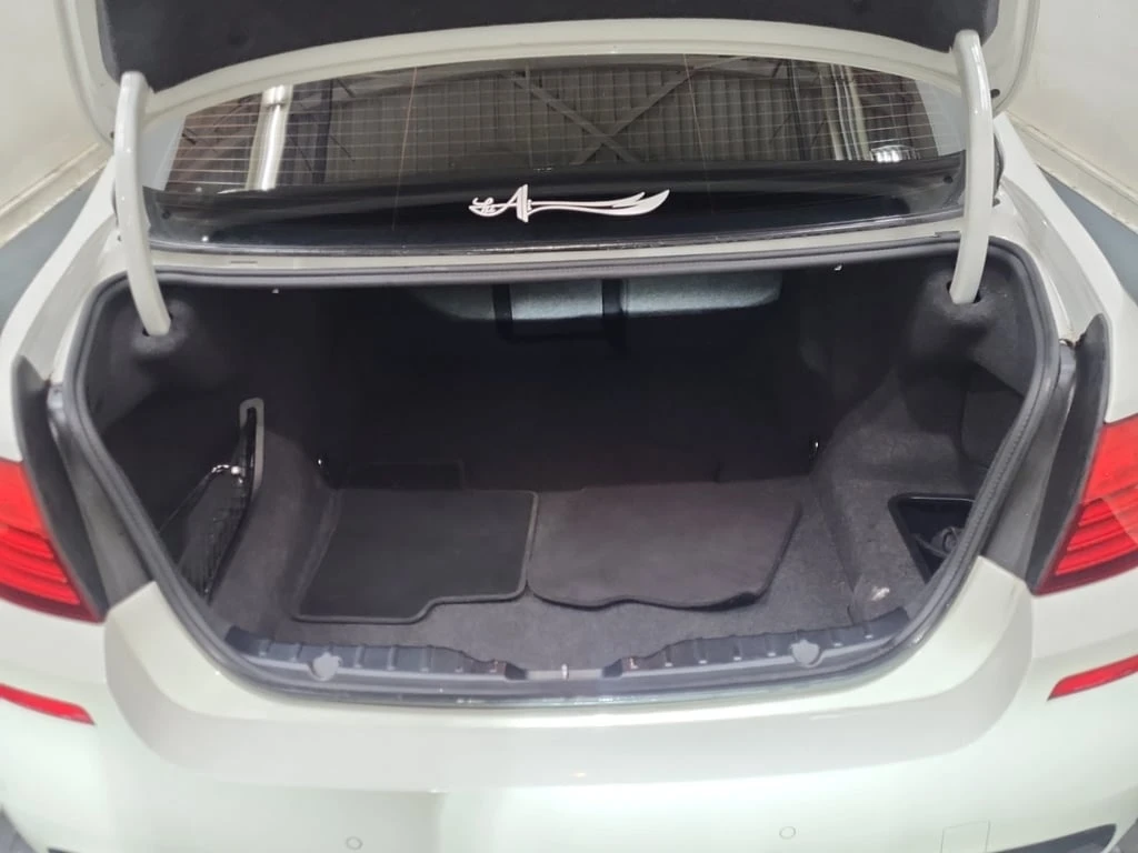 BMW 528 * 528I XDRIVE * CARFAX * ����������� | Mobile.bg � ����������� 16