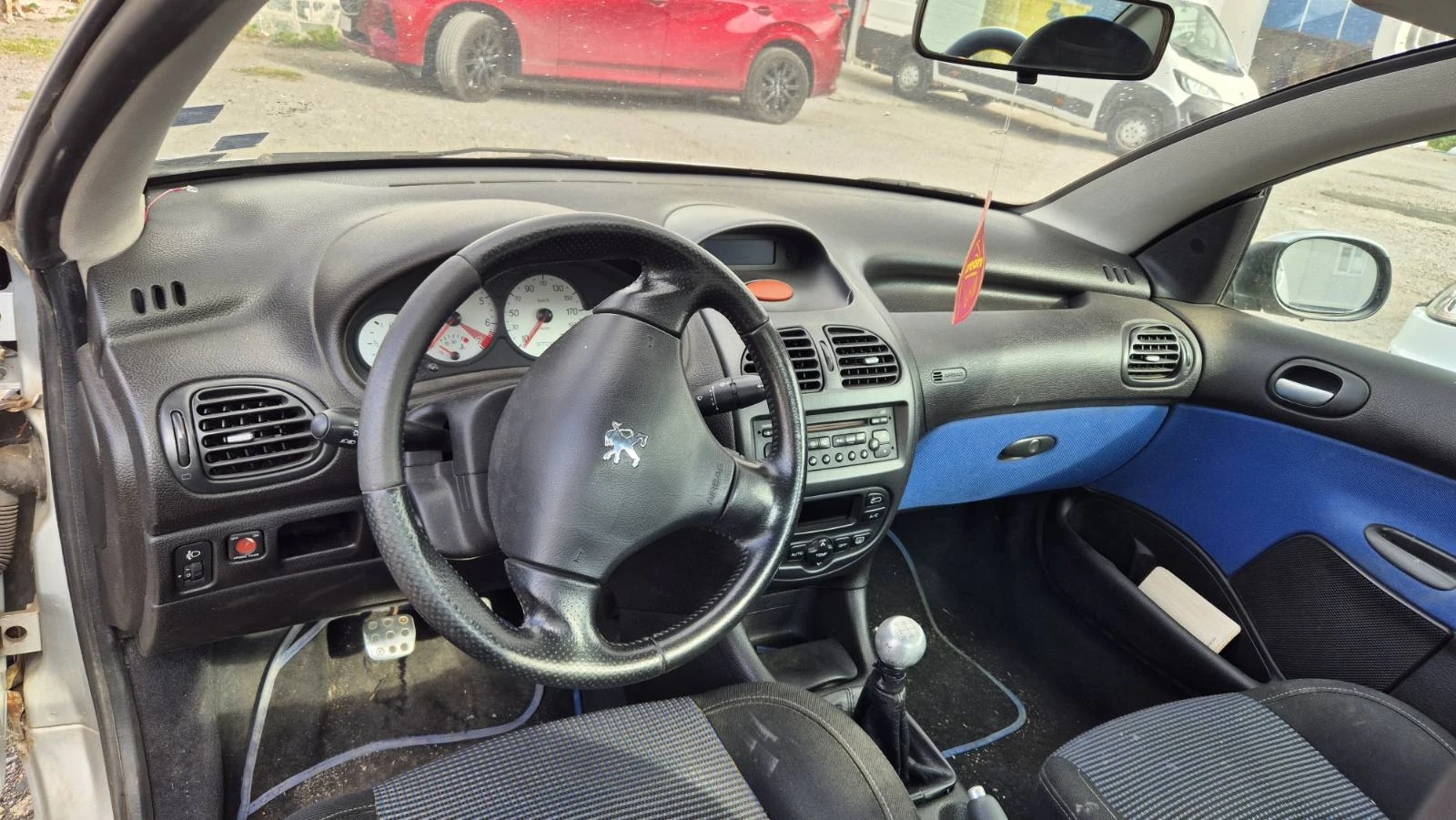 Peugeot 206 Кабриолет - изображение 7