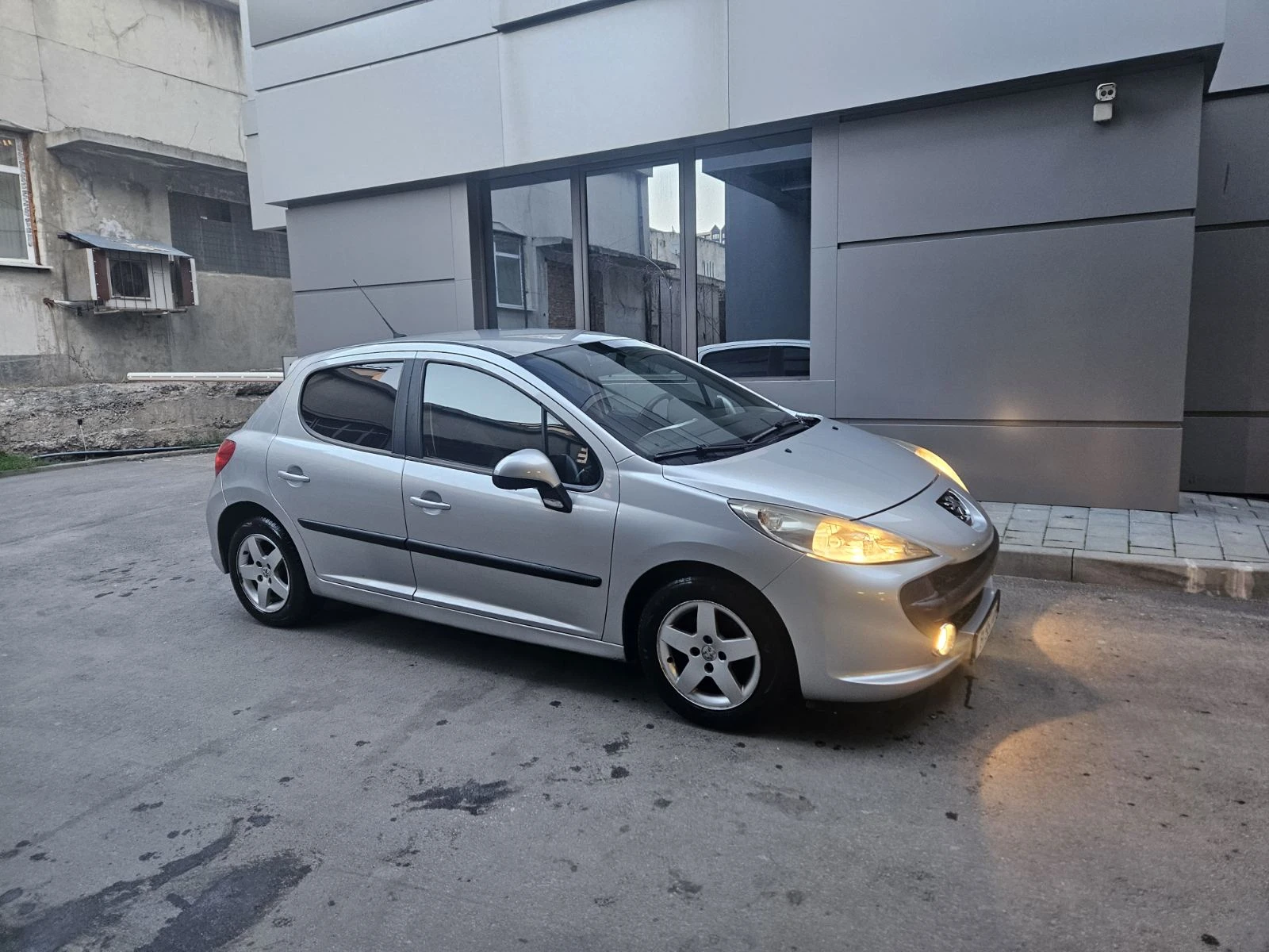Peugeot 207