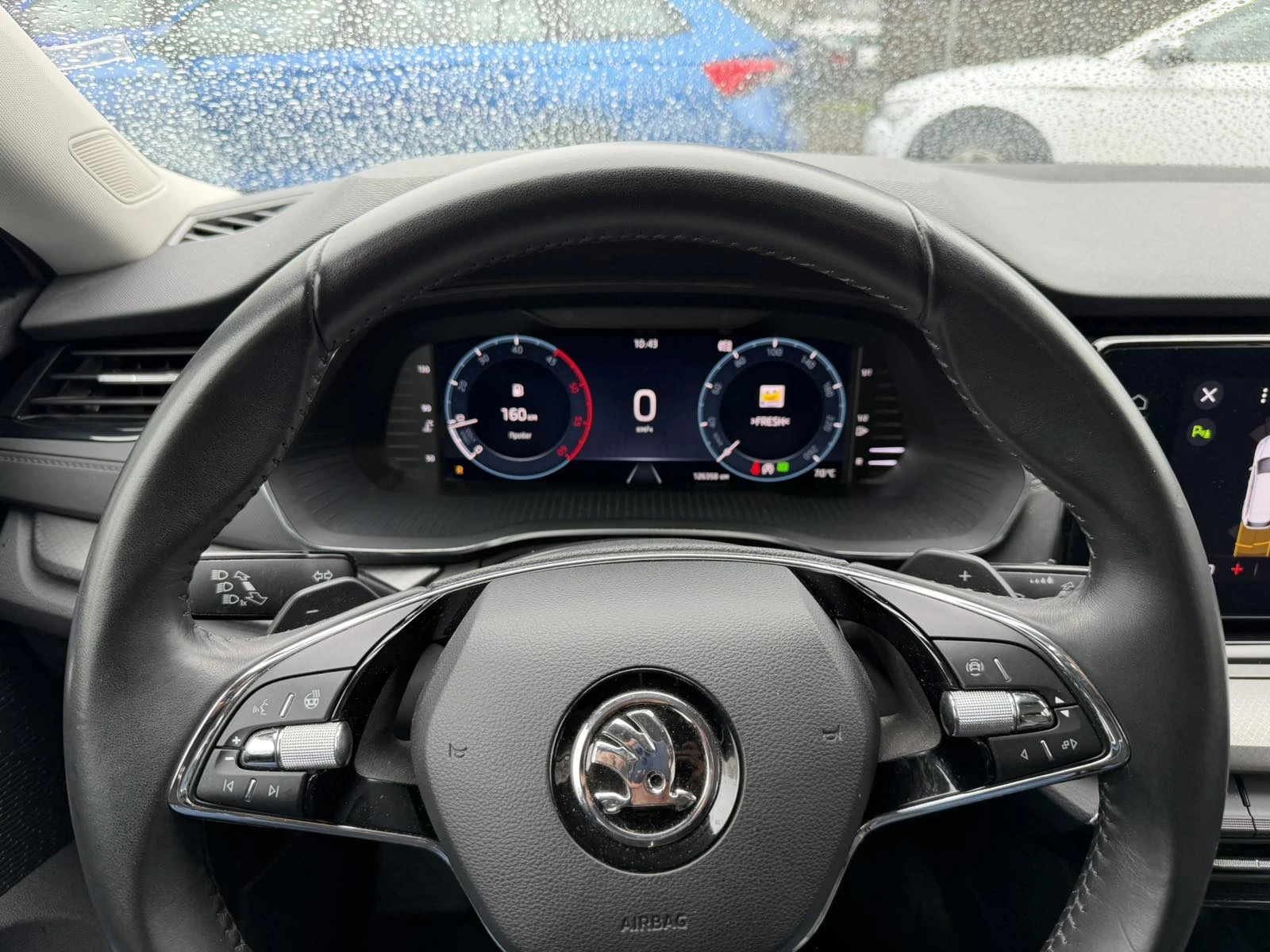 Skoda Octavia Амбишън 2, 0 TDI / 150 к.с. / Автоматик, снимка 9 - Автомобили и джипове - 54064203