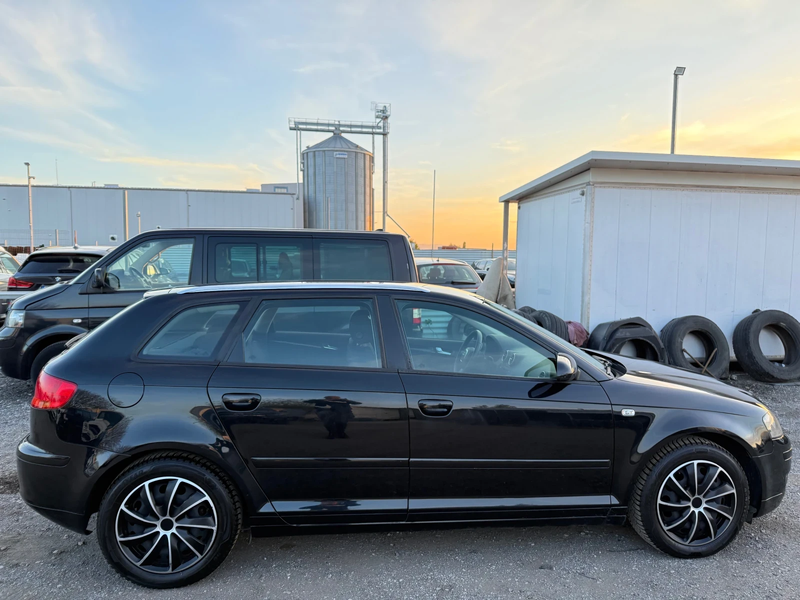 Audi A3 1.9tdi 105к.с SPORT BACK , снимка 6 - Автомобили и джипове - 54090309