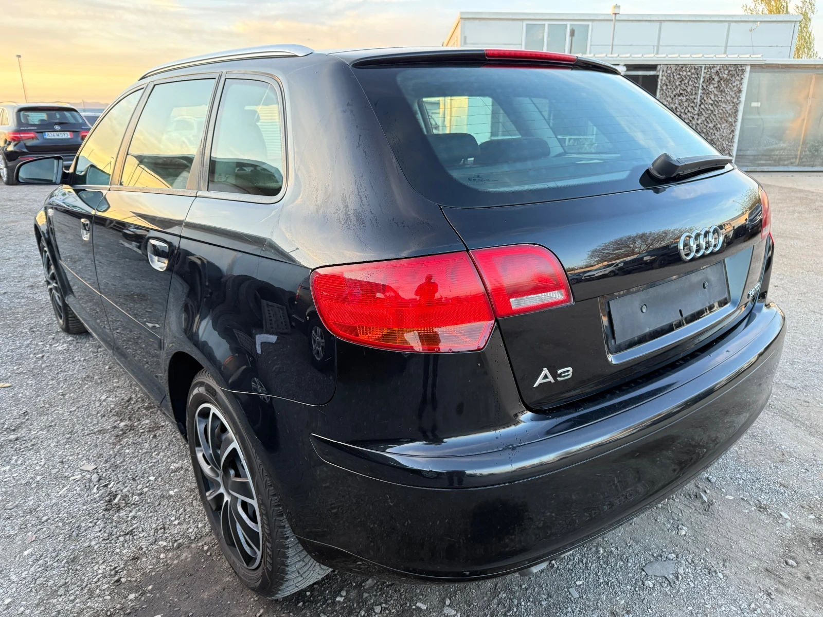Audi A3 1.9tdi 105к.с SPORT BACK , снимка 3 - Автомобили и джипове - 54090309