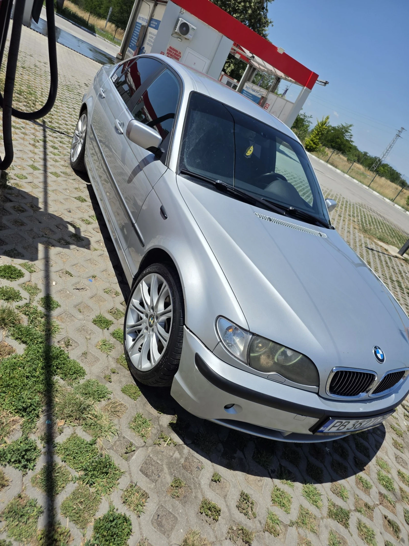 BMW 330, снимка 5 - Автомобили и джипове - 55089674