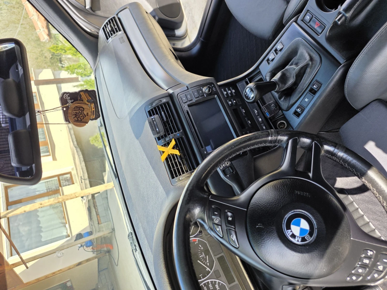 BMW 330, снимка 8 - Автомобили и джипове - 55089674