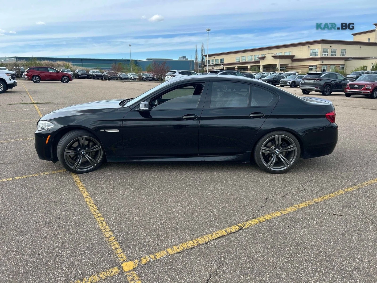 BMW 535 i * M-Package * HeadUp *  AвтоКредит * ЦЕНА ДО БГ, снимка 3 - Автомобили и джипове - 54632262