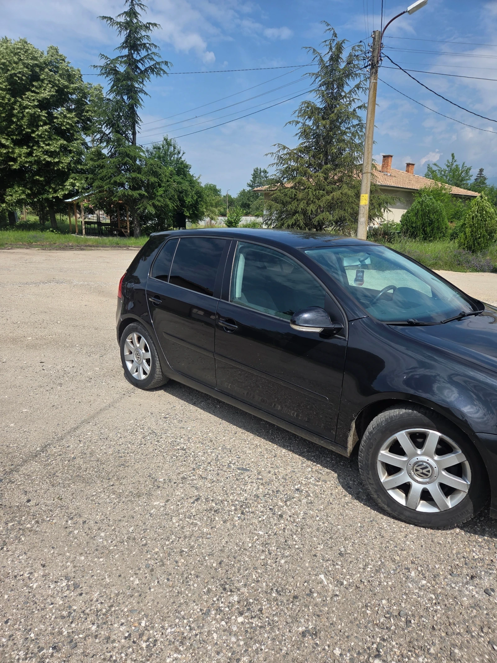 VW Golf 1.6fsi, снимка 3 - Автомобили и джипове - 54817353