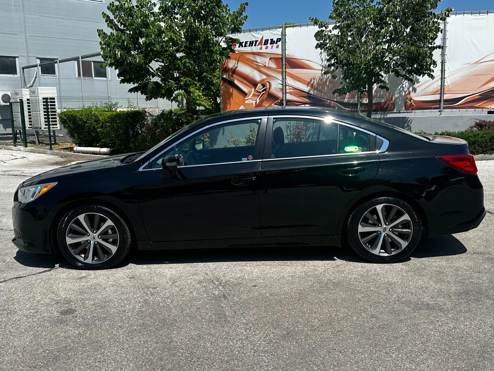 Subaru Legacy 3.6i 260 к.с./ГАРАНЦИЯ , снимка 2 - Автомобили и джипове - 55089124