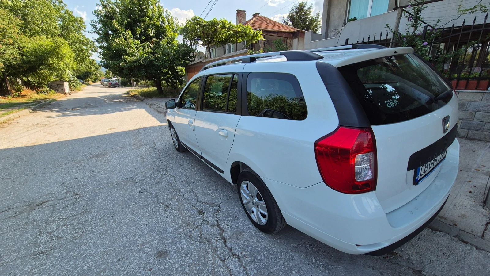 Dacia Logan MCV, снимка 5 - Автомобили и джипове - 55207656