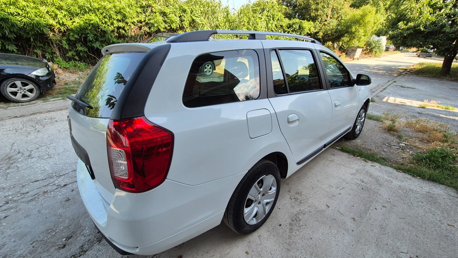 Dacia Logan MCV, снимка 3 - Автомобили и джипове - 55207656