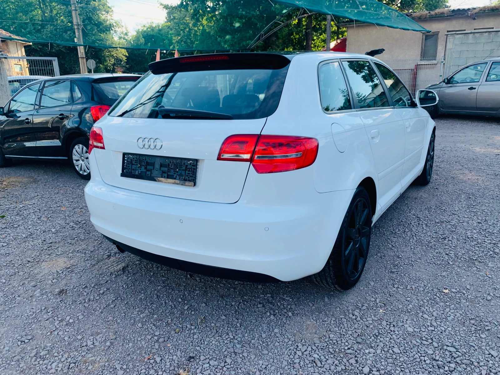 Audi A3 1.6tdi S-LINE, снимка 7 - Автомобили и джипове - 55237227