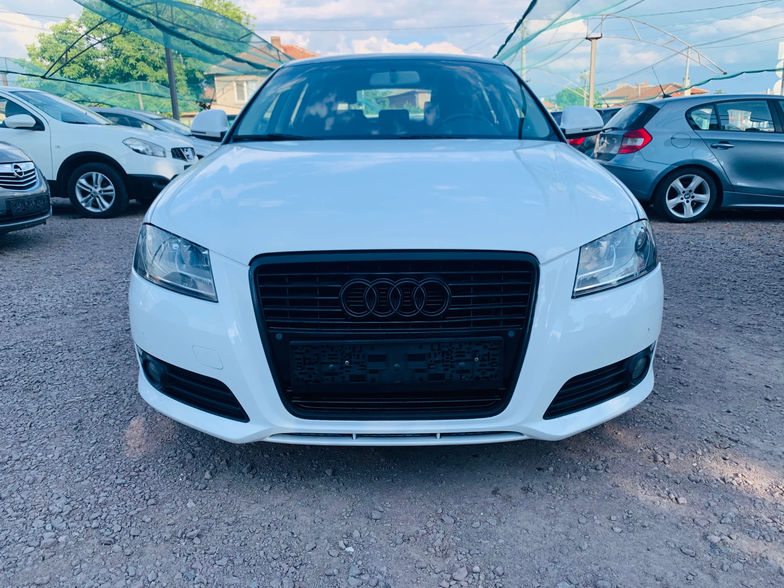 Audi A3 1.6tdi S-LINE, снимка 2 - Автомобили и джипове - 55237227