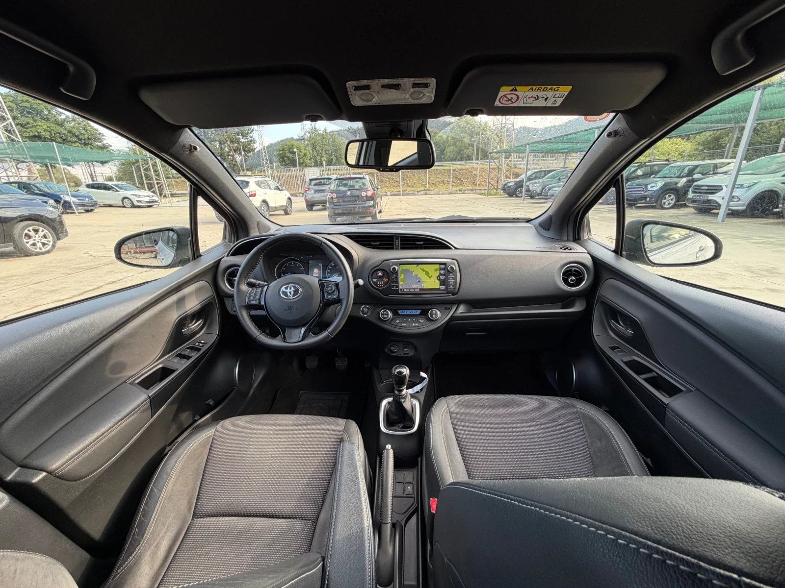 Toyota Yaris 1.5i/Navi/Kamera/�������� ������ �� �������� | Mobile.bg � ����������� 9