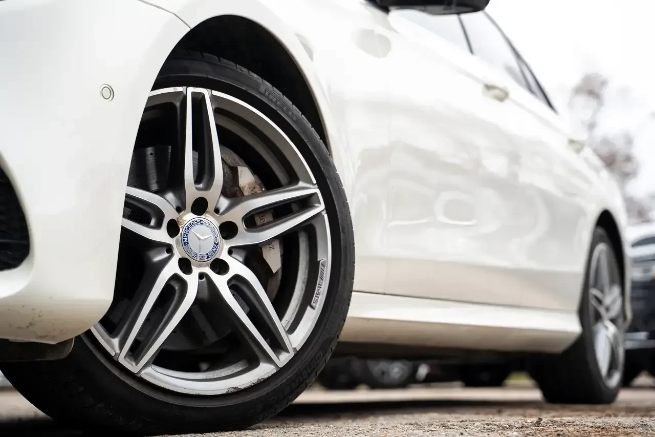 Mercedes-Benz E 300 * Head-up * Burmester * Pano * 360 camera | Mobile.bg � ����������� 5