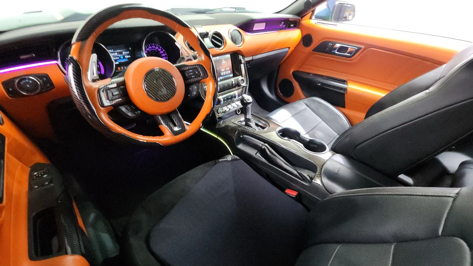 Ford Mustang GT 5.0, снимка 7 - Автомобили и джипове - 55497254