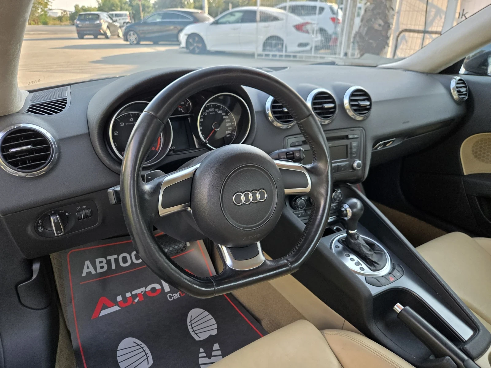 Audi Tt 2.0T-200кс= АВТОМАТ= ПОДГРЕВ= FACELIFT, снимка 8 - Автомобили и джипове - 55805573