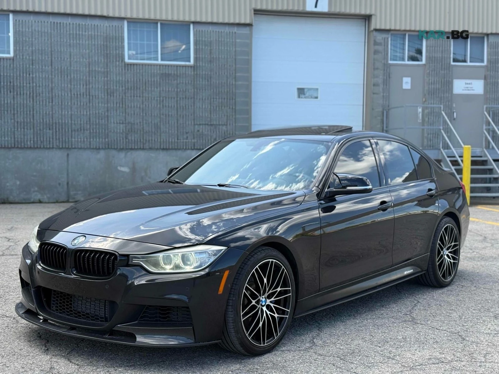 BMW 335 xDrive M PERFORMANCE Автокредит Цена до България