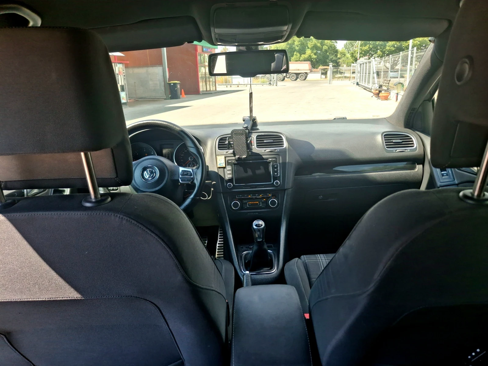 VW Golf, снимка 11 - Автомобили и джипове - 55837714