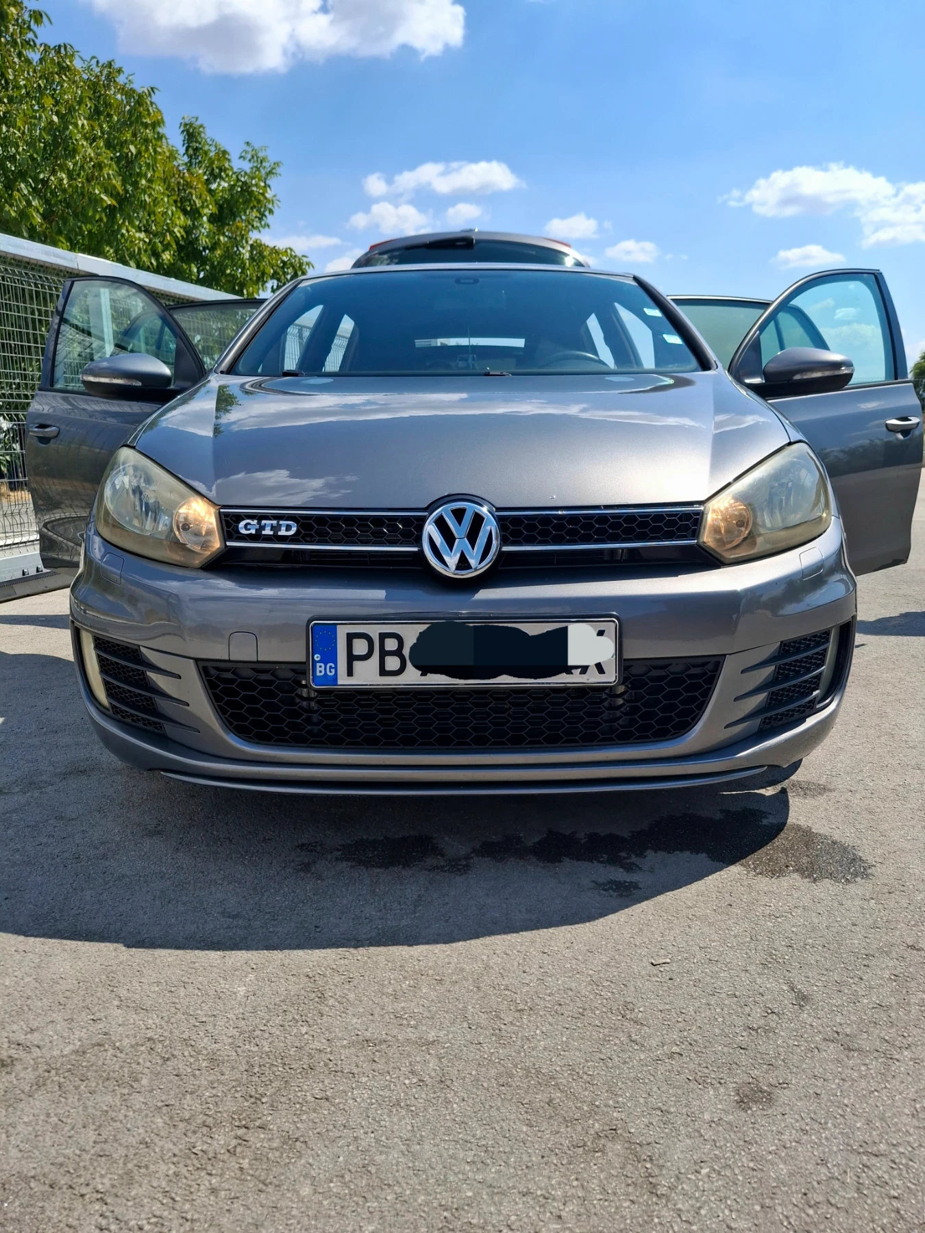 VW Golf