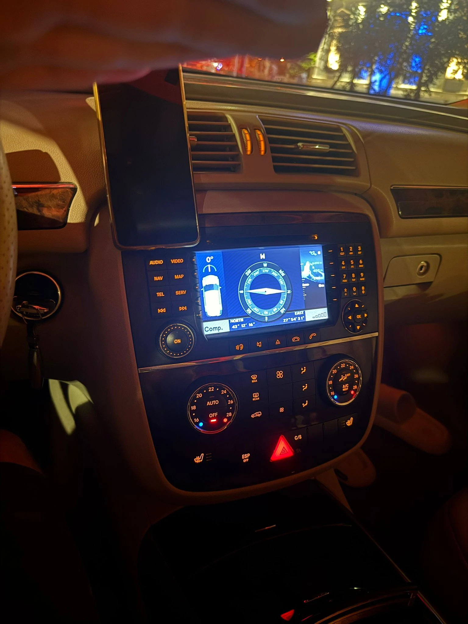 Mercedes-Benz R 280 CDI 4x4, снимка 17 - Автомобили и джипове - 55944487