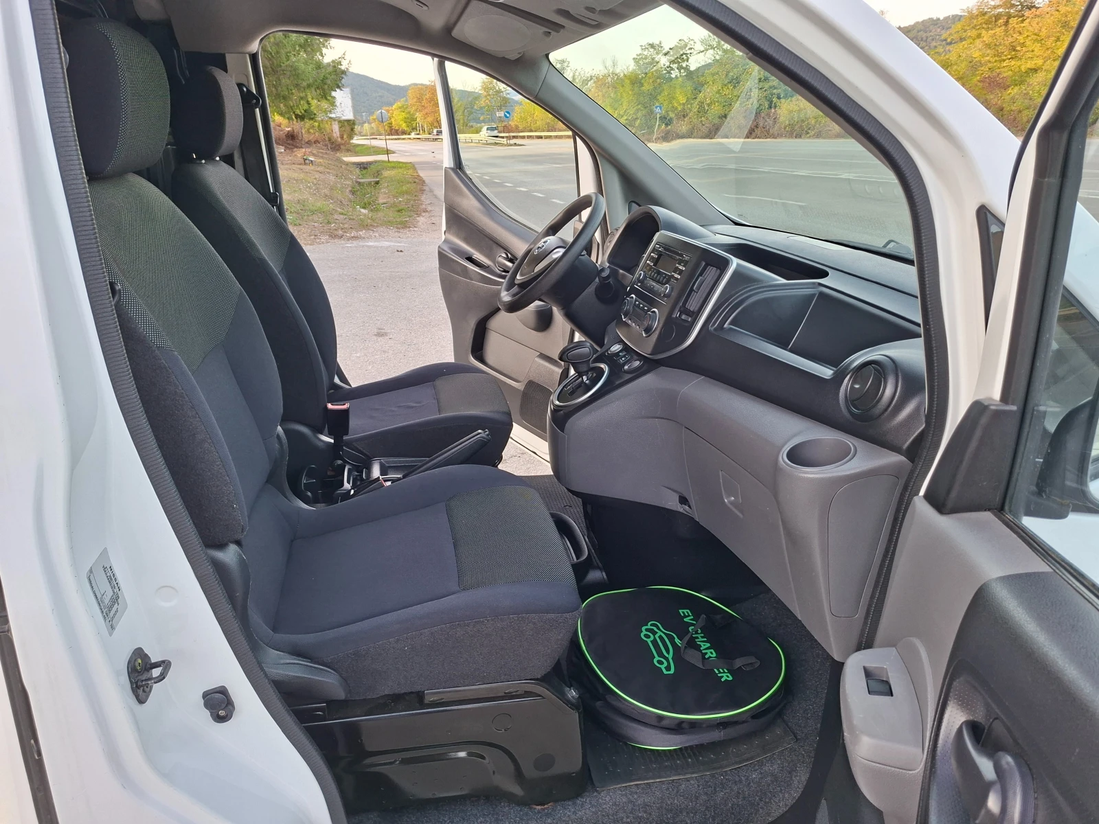 Nissan e-NV200 E-NV200* Klima, снимка 12 - Автомобили и джипове - 56408823