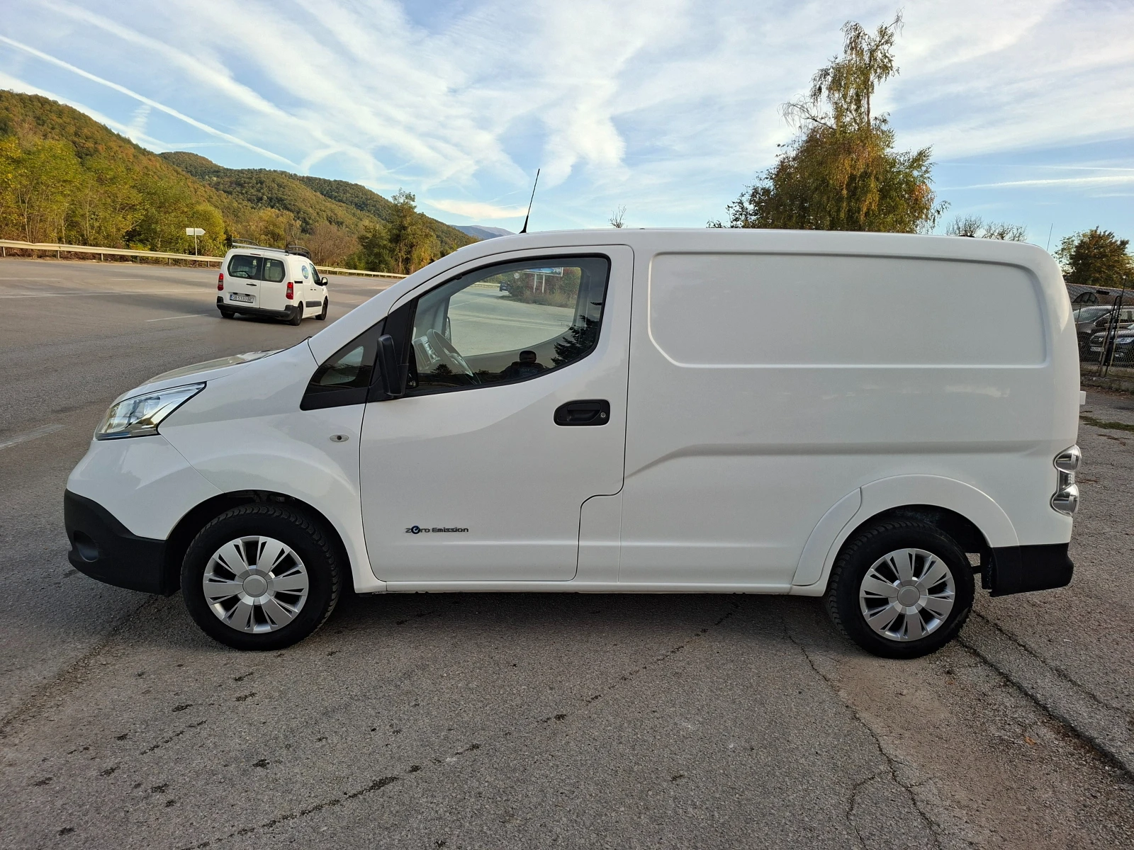 Nissan e-NV200 E-NV200* Klima, снимка 2 - Автомобили и джипове - 56408823